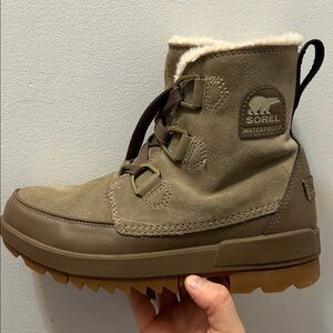 Sorel Brown Boots with Plush Lining